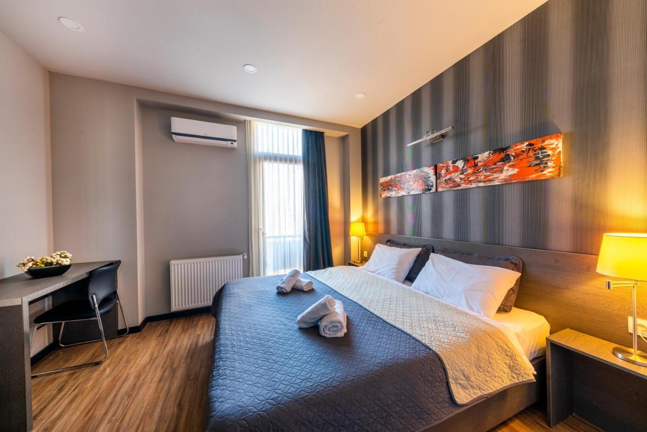 Sani Apart Hotel Тбілісі Екстер'єр фото